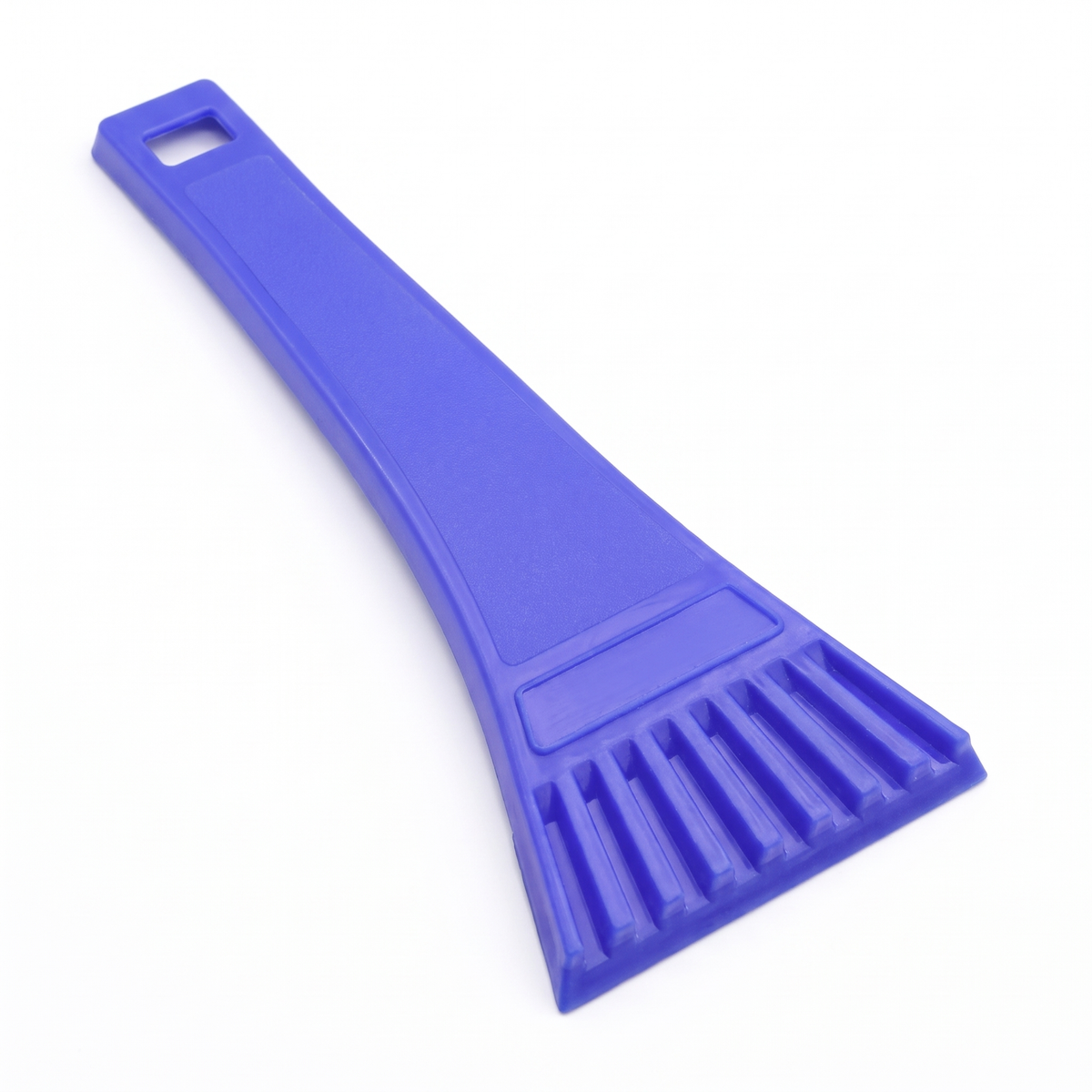 1-piece ice scraper - serrated blade, hanging hole
