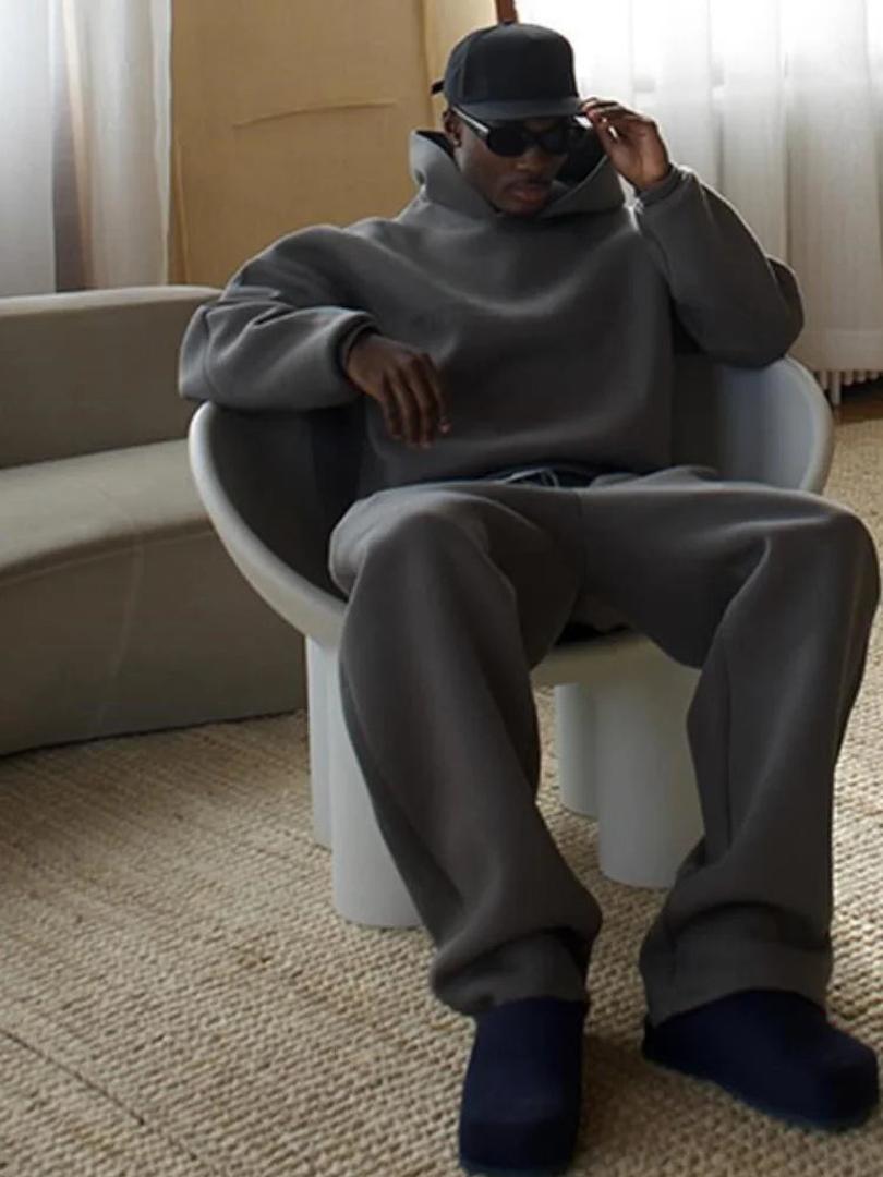 Luźny Komplet Bluza I Joggery – Casualowy Zestaw