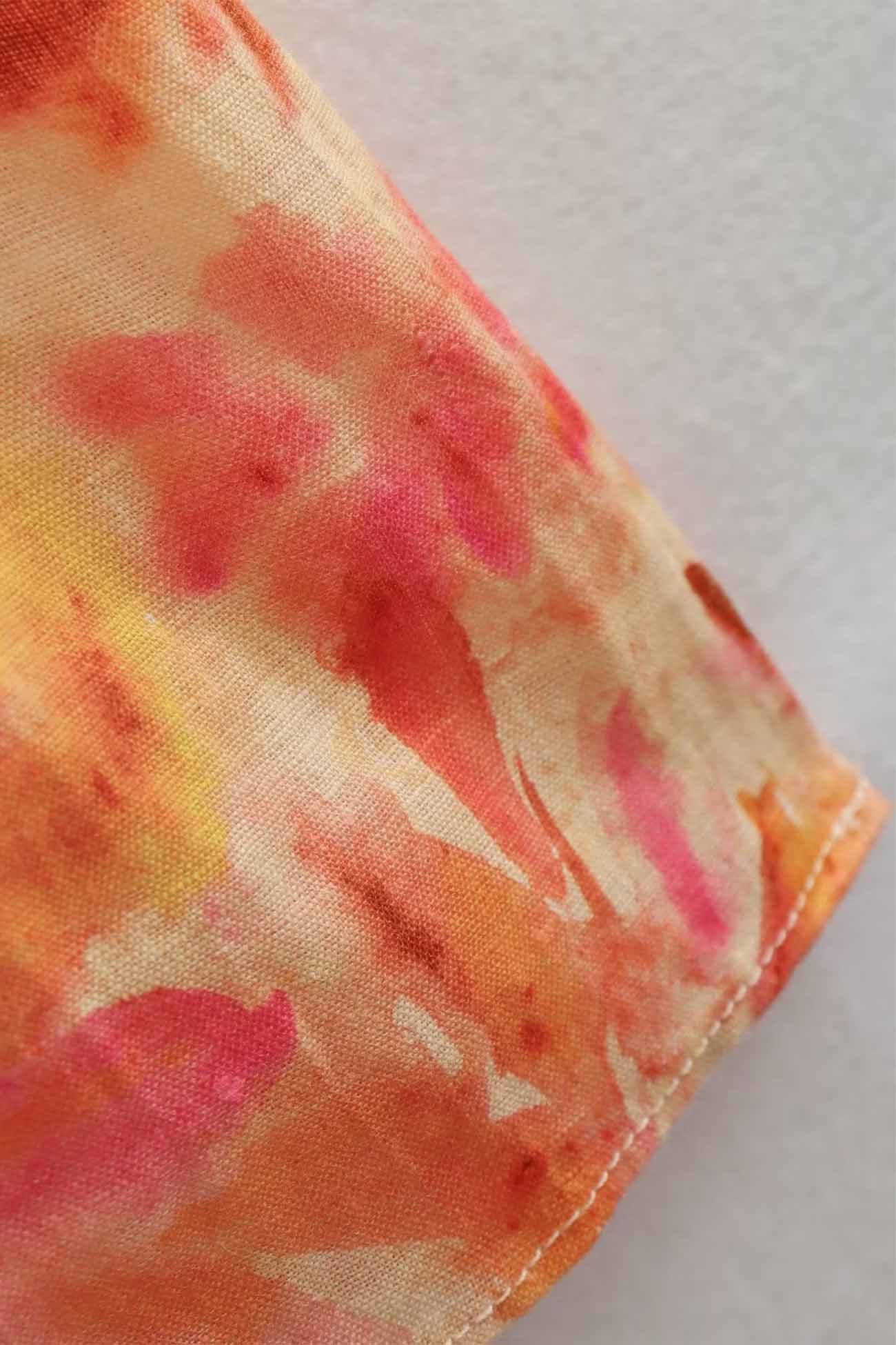 Zwiewna letnia sukienka maxi bez rękawów z falbaniastymi ramiączkami