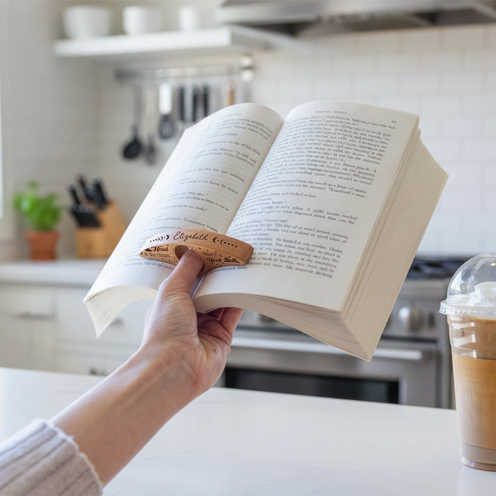 BookLover – Grawerowany Drewniany Uchwyt Do Książki