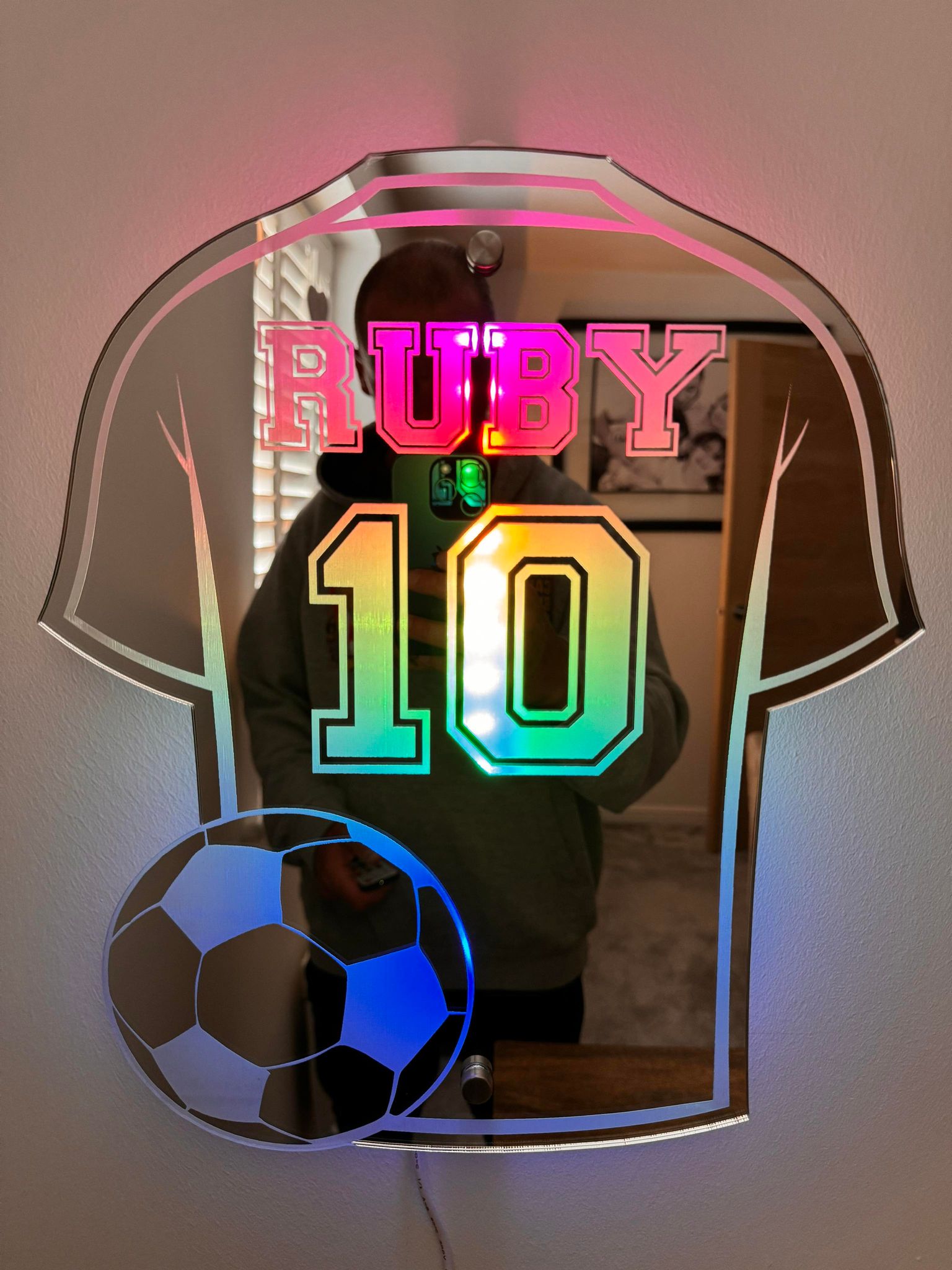 GoalGleam – spersonalizowane lustro piłkarskie | imię na ramce, prezent dla młodego piłkarza