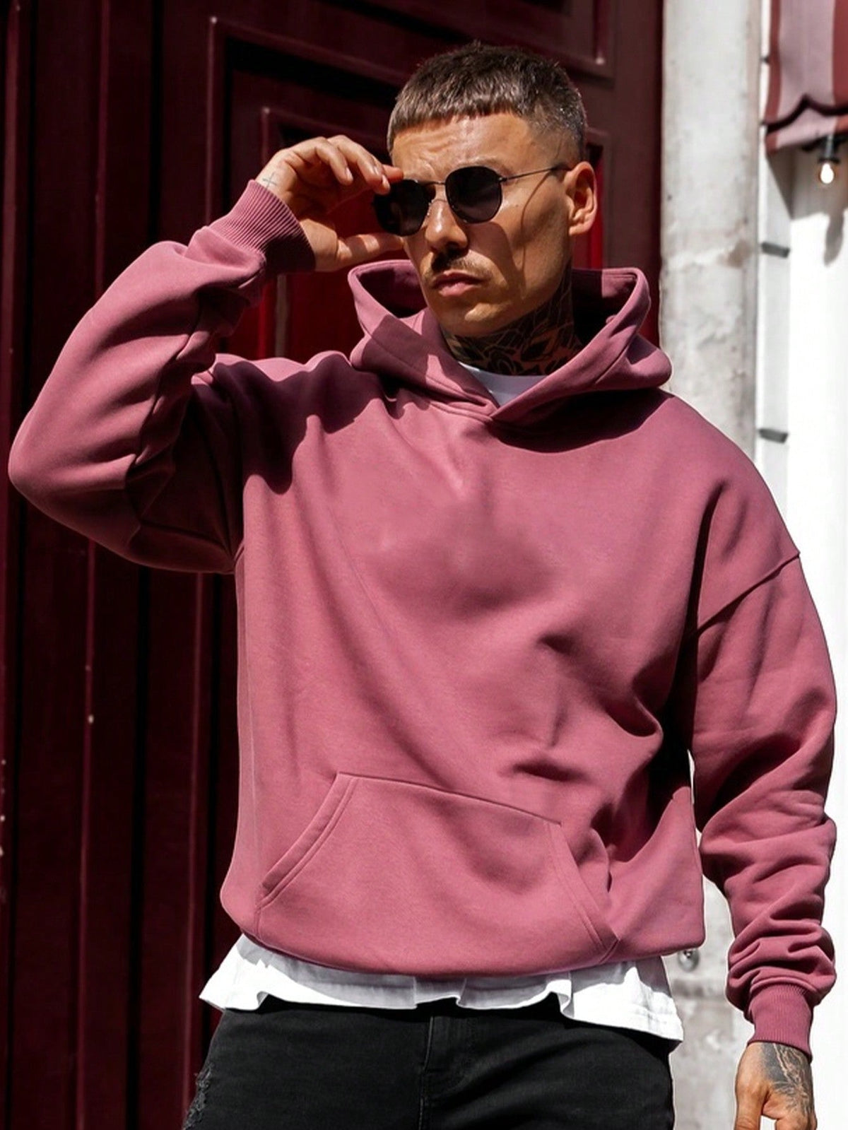 Bluza męska z kapturem oversize – widok produktu 3 | Ionotix