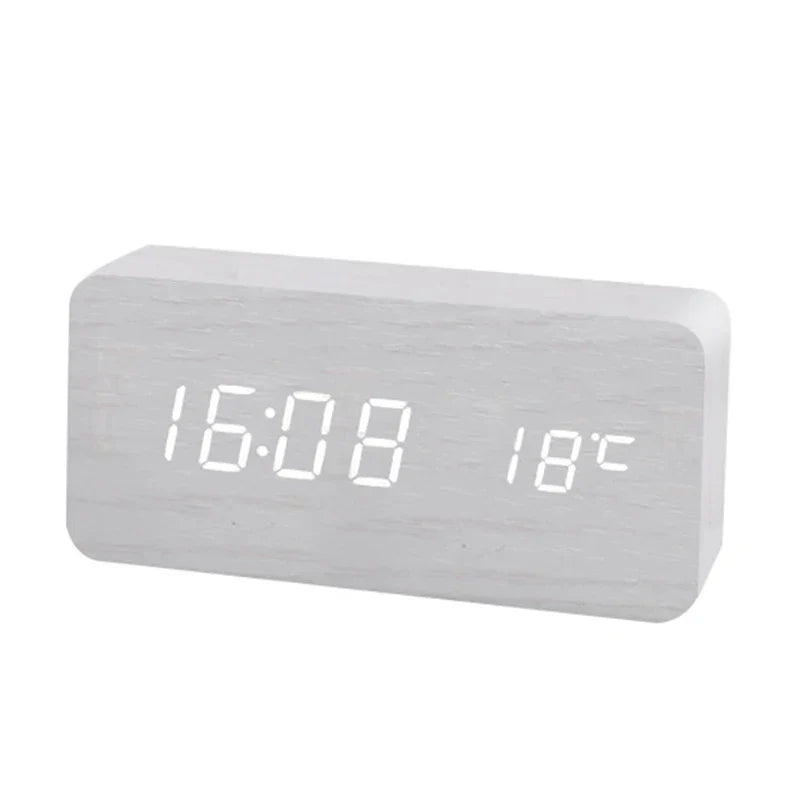 Budzello – drewniany budzik LED – cichy i elegancki – widok produktu 6 | Ionotix