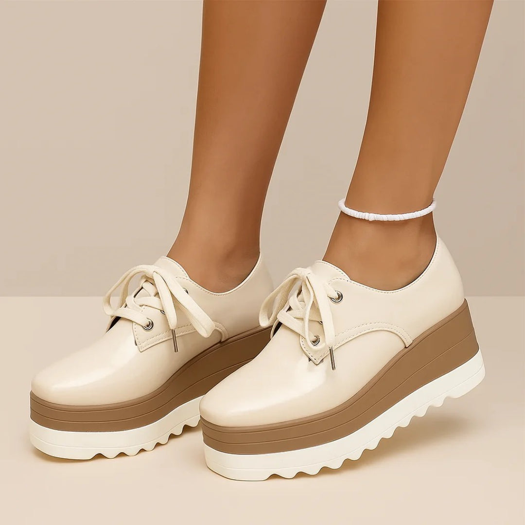 Buty na platformie wiązane na sznurówki – widok produktu 2 | Ionotix