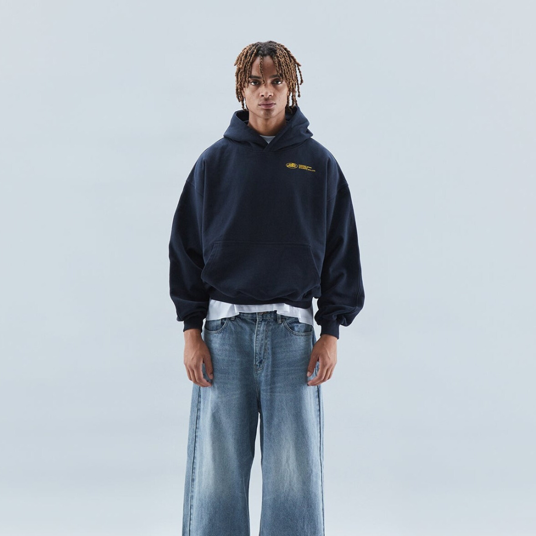 Damska Bluza Oversize Z Nadrukiem – Nowoczesna – widok produktu 5 | Ionotix