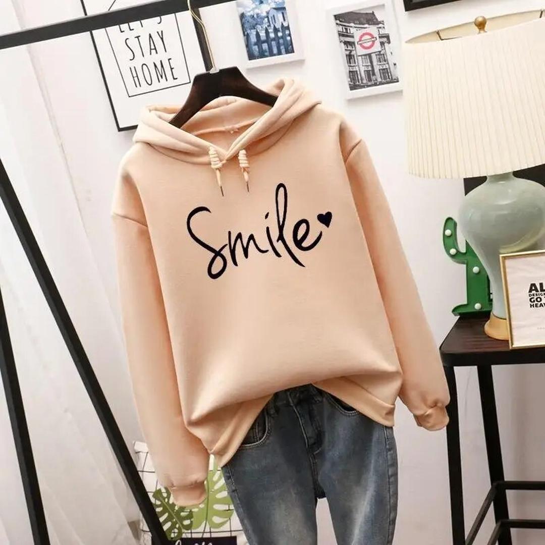 Damska bluza z kapturem z napisem Smile – widok produktu 1 | Ionotix