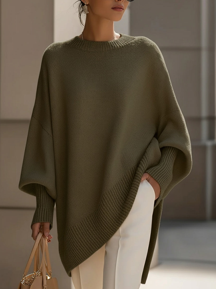 Damski sweter oversize z mieszanki wełny z asymetrycznym dołem - widok produktu 11 | Ionotix