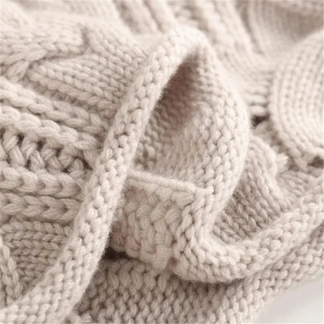 Damski sweter z golfem z dzianiny premium o luźnym kroju – widok produktu 4 | Ionotix