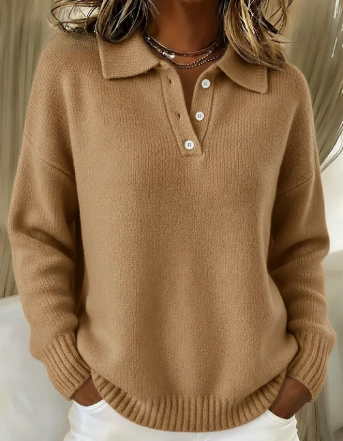 Damski sweter z kołnierzykiem polo i listwą na guziki - widok produktu 4 | Ionotix