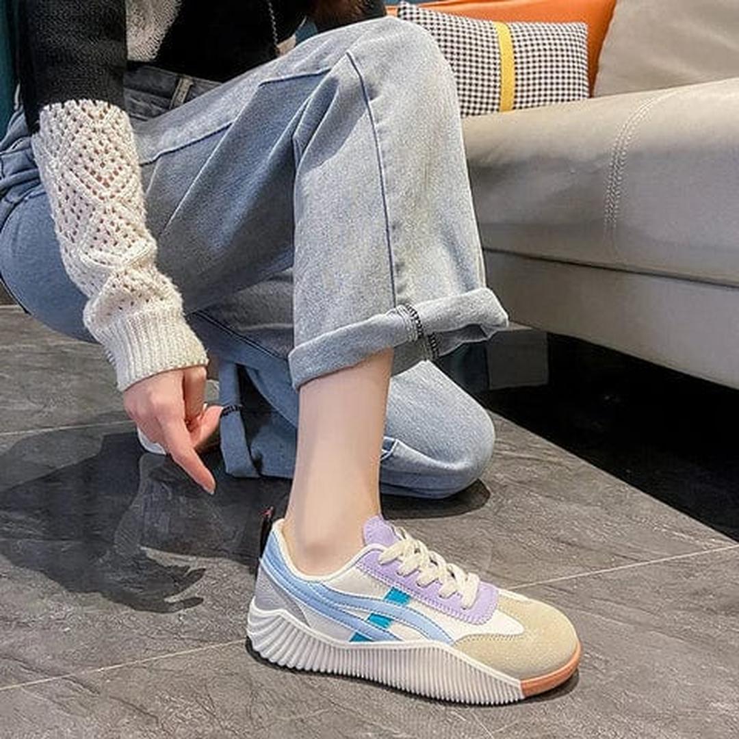 Damskie Casualowe Sneakersy – Sznurowane – widok produktu 3 | Ionotix
