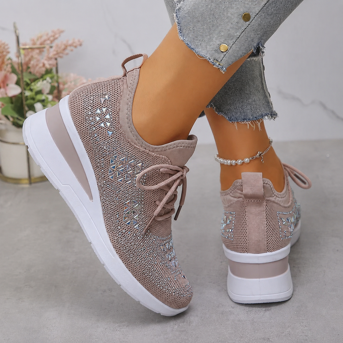 Damskie dzianinowe sneakersy na koturnie z cyrkoniami - widok produktu 19 | Ionotix
