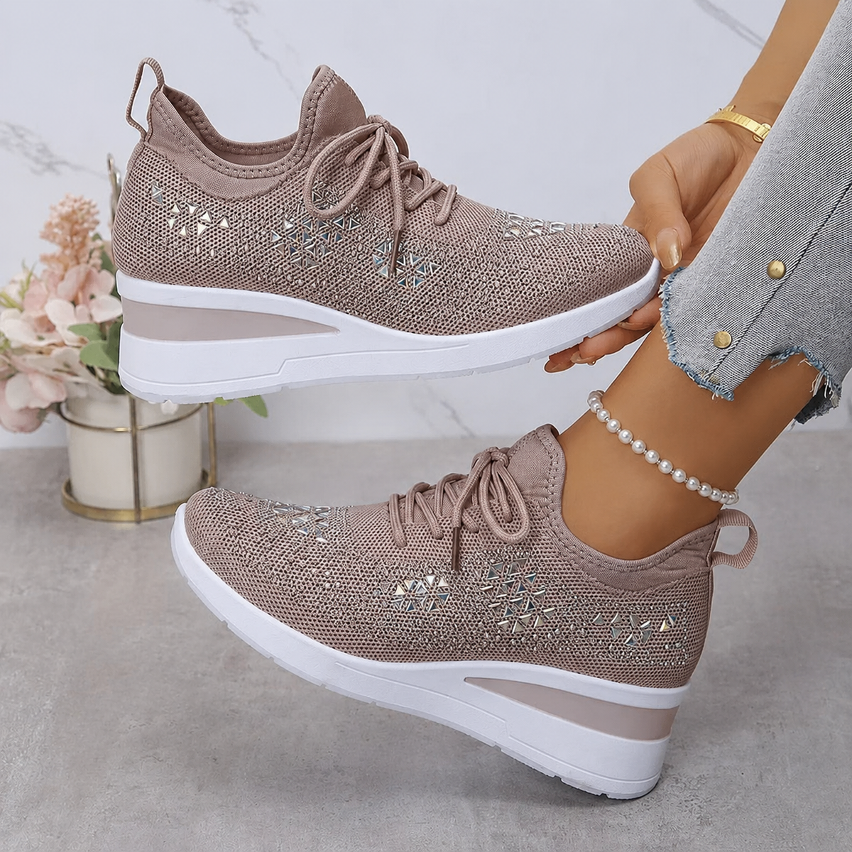 Damskie dzianinowe sneakersy na koturnie z cyrkoniami - widok produktu 22 | Ionotix