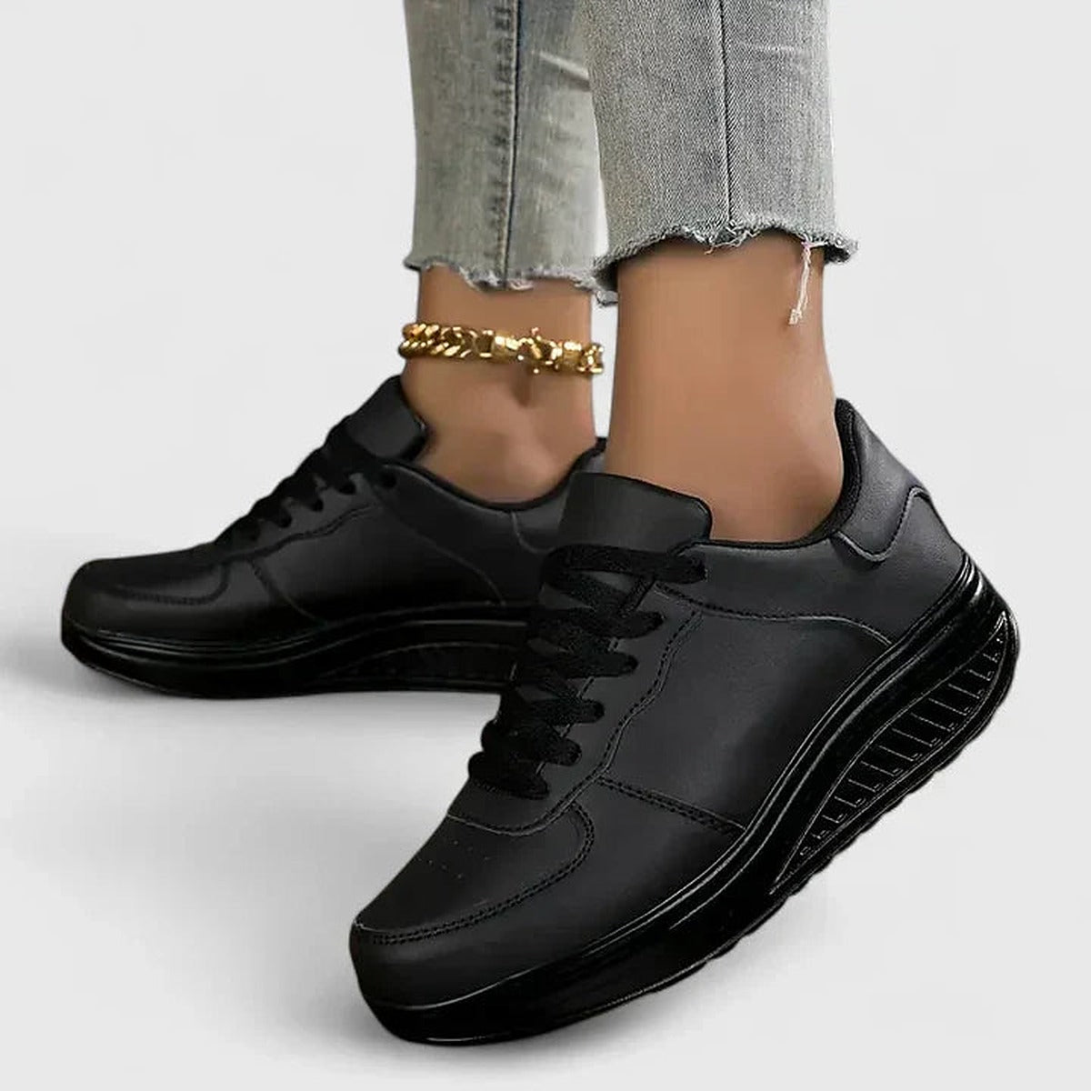 Damskie sneakersy na koturnie z amortyzującą wkładką - widok produktu 3 | Ionotix
