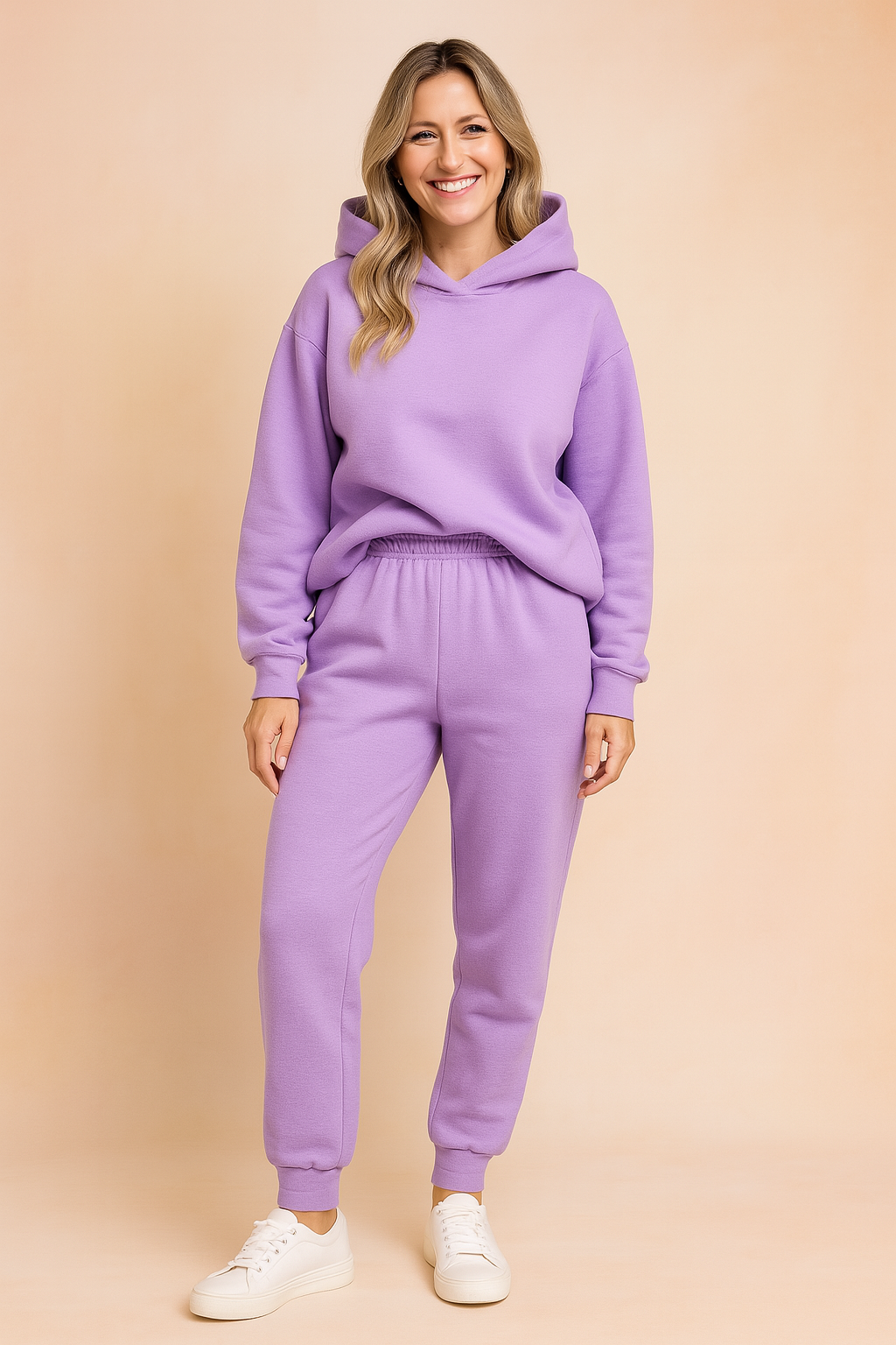 Dres damski dwuczęściowy z kapturem - bluza oversize i spodnie – widok produktu 9 | Ionotix