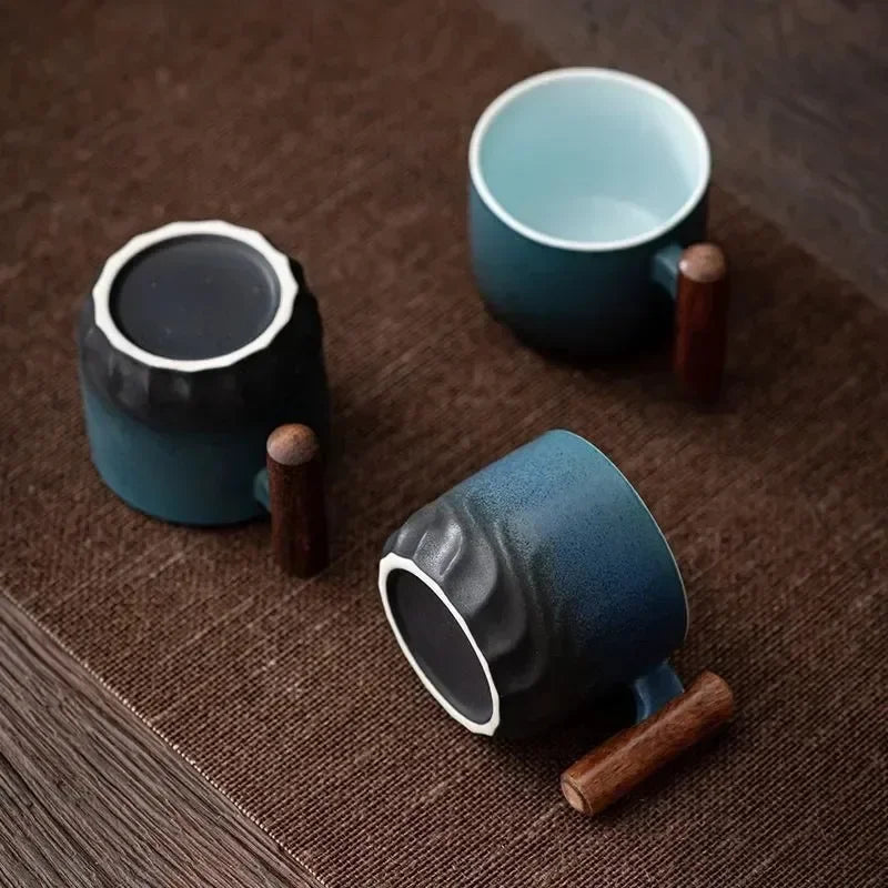Drewnea – filiżanka do espresso – ceramika i drewno – widok produktu 2 | Ionotix