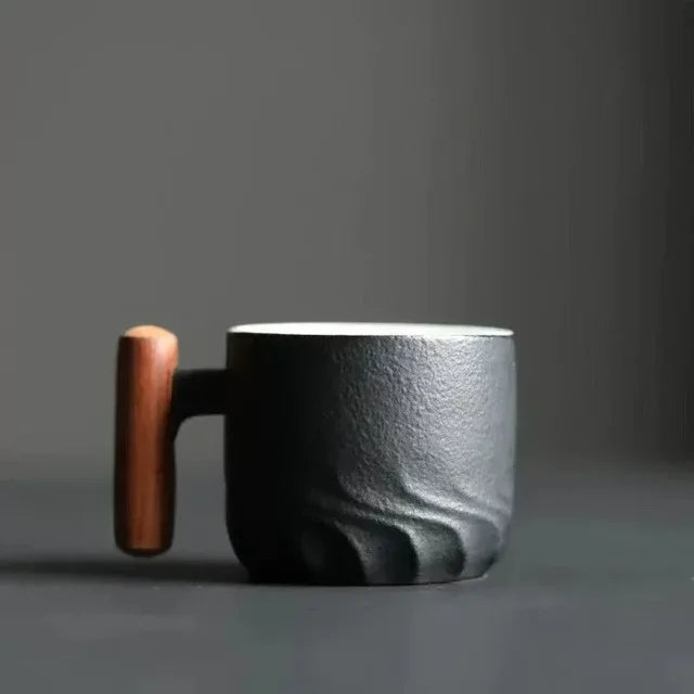 Drewnea – filiżanka do espresso – ceramika i drewno – widok produktu 4 | Ionotix