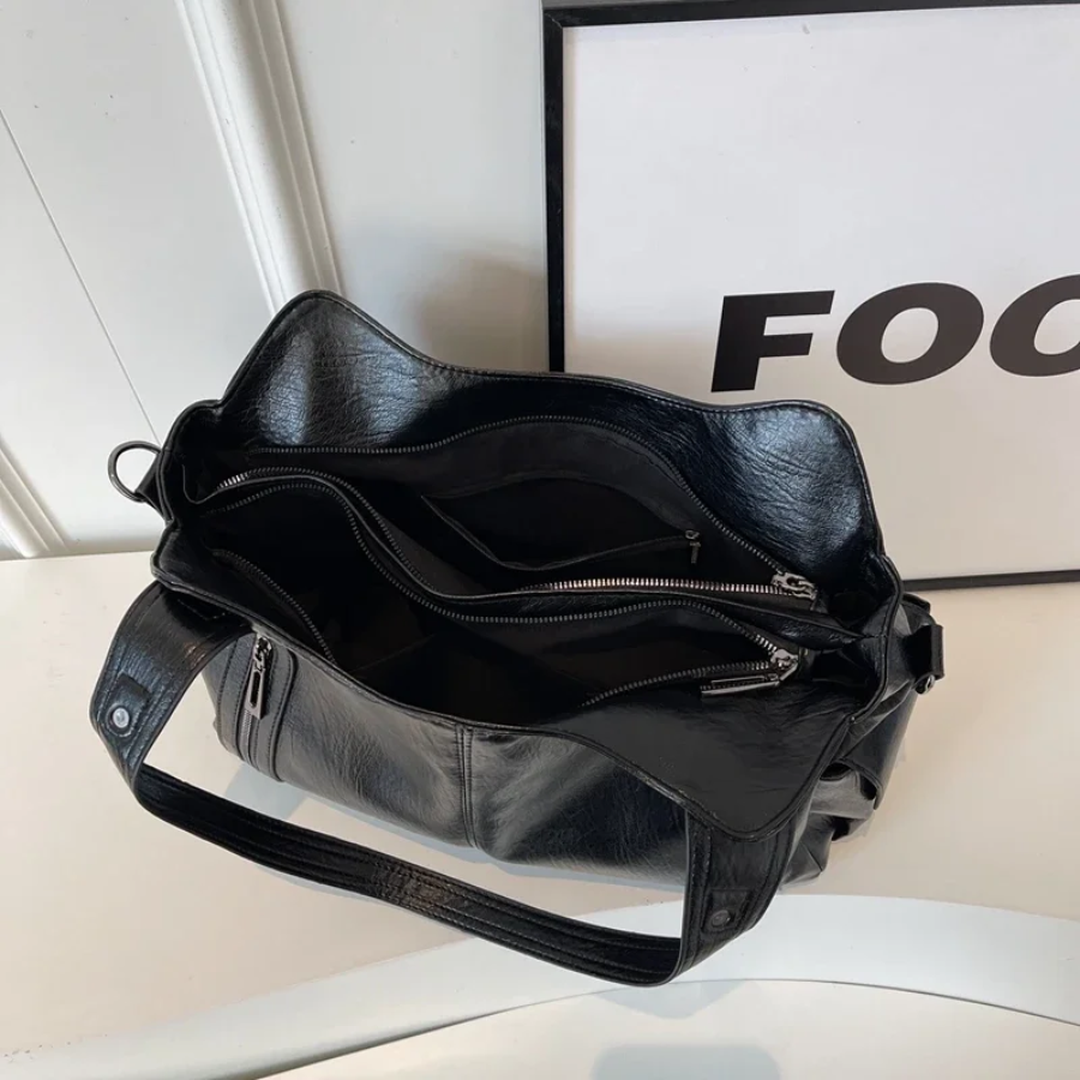 Duża Skórzana Torba Crossbody Na Ramię – Pojemna Torba – widok produktu 14 | Ionotix