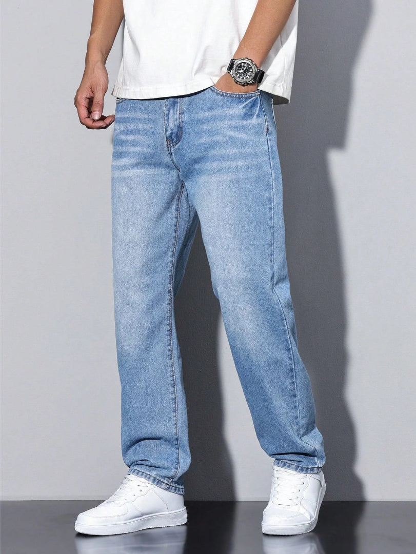 Dżinsy z prostą nogawką z efektem sprania – widok produktu 3 | Ionotix