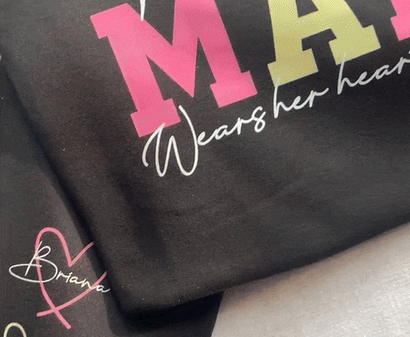 Bluza z haftowanymi imionami na rękawie Imionella