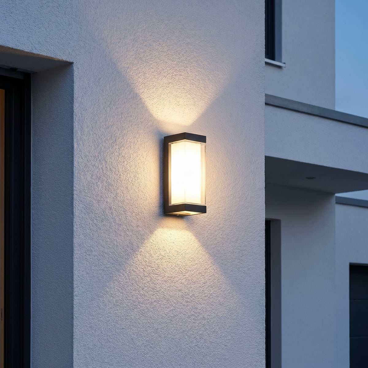 Kinkiet zewnętrzny LED - światło w górę i w dół – widok produktu 1 | Ionotix