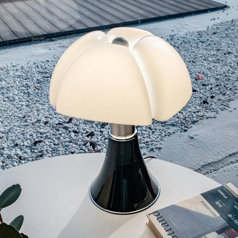Kwietula – lampa stołowa LED – ściemnialna dotykiem – widok produktu 7 | Ionotix
