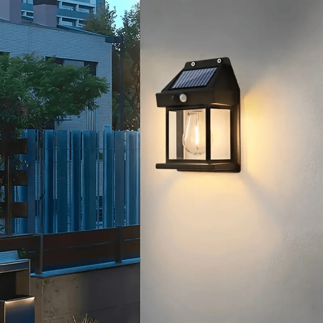 Lampa solarna ścienna z czujnikiem ruchu – widok produktu 1 | Ionotix