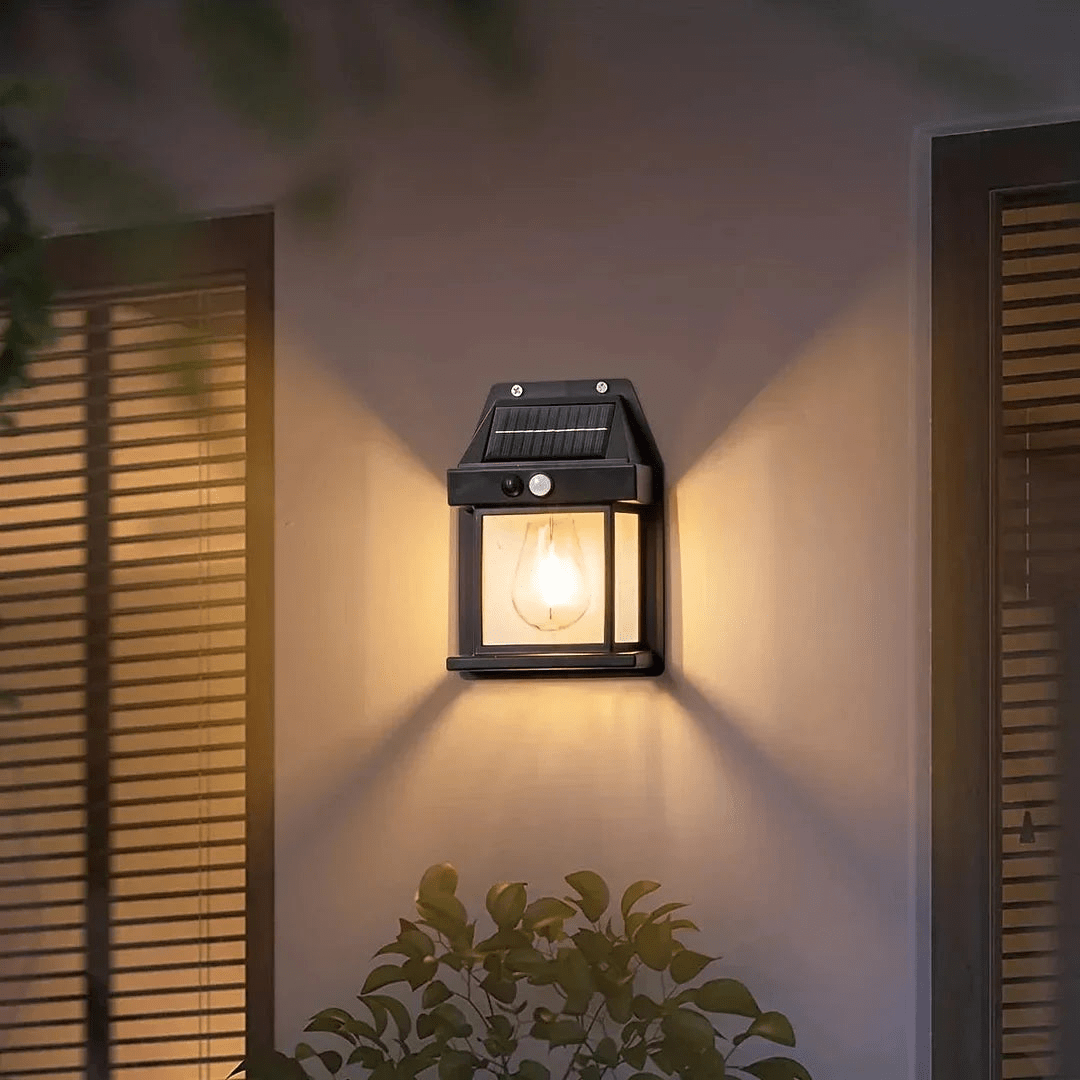 Lampa solarna ścienna z czujnikiem ruchu – widok produktu 3 | Ionotix