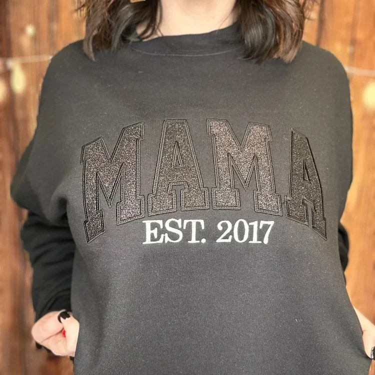 Mamivelle – bluza dla mamy z haftem – imiona dzieci – widok produktu 7 | Ionotix