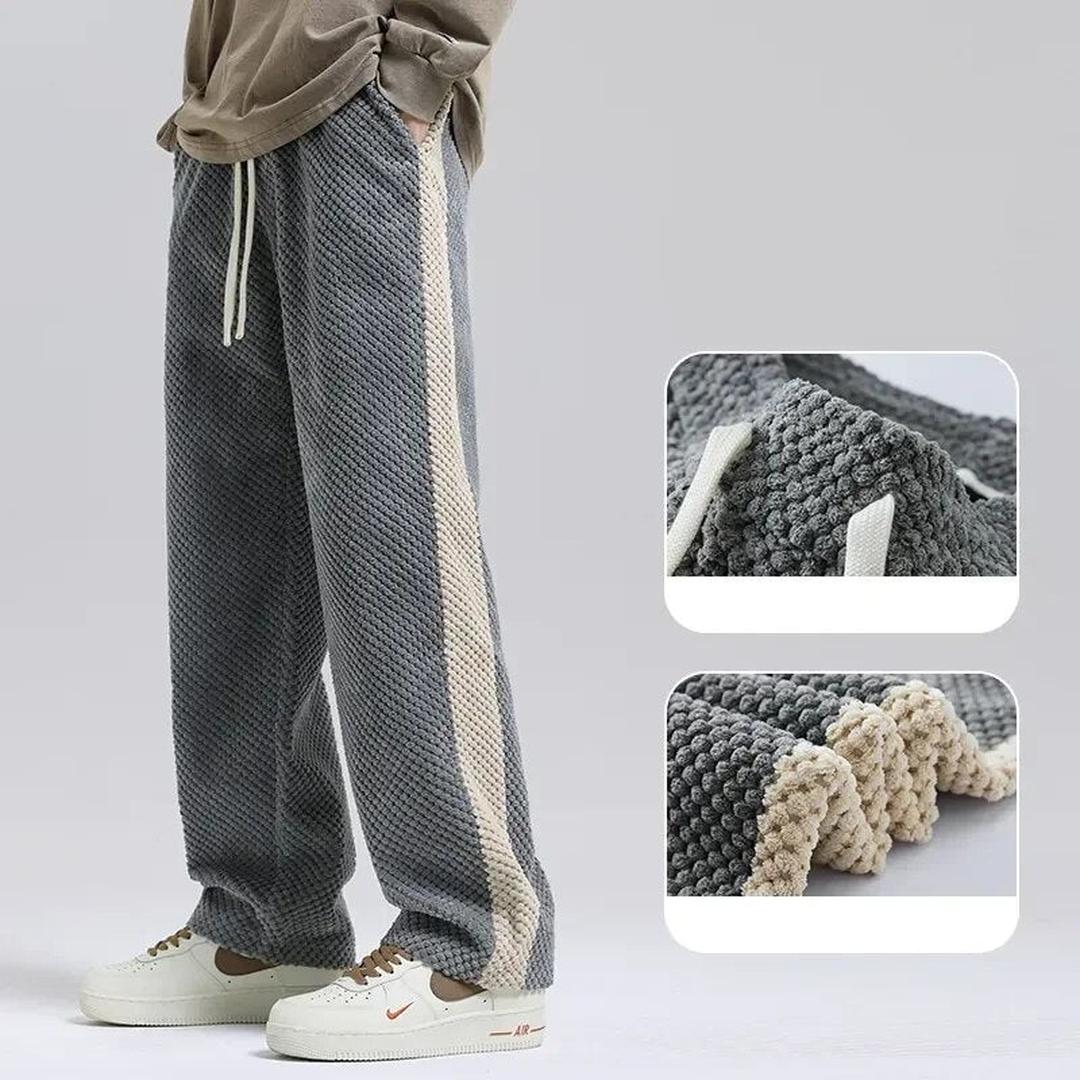 Męskie spodnie dresowe o luźnym kroju – widok produktu 2 | Ionotix