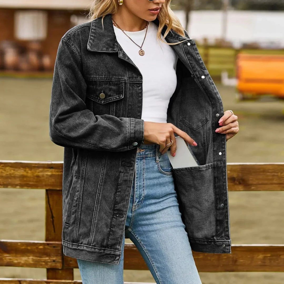 Oversize’owa dżinsowa kurtka trucker zapinana na guziki – widok produktu 2 | Ionotix