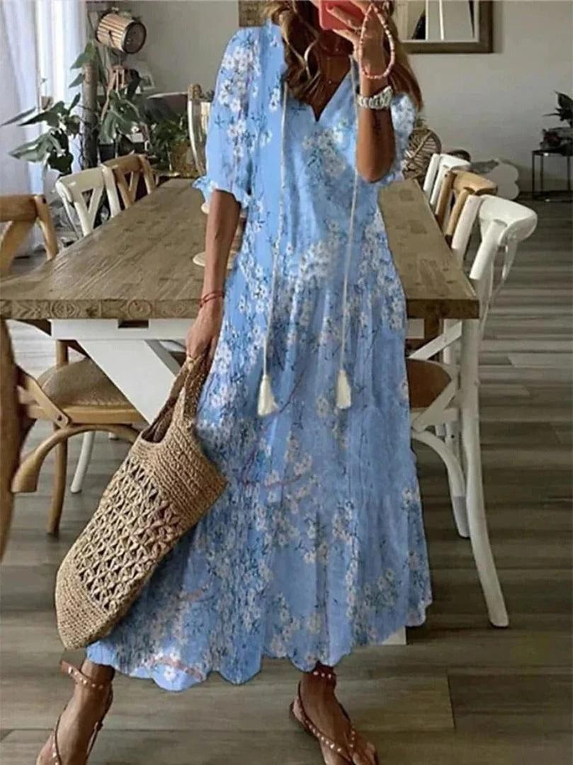 Sukienka maxi w stylu boho z kwiatowym wzorem i dekoltem w serek – widok produktu 2 | Ionotix