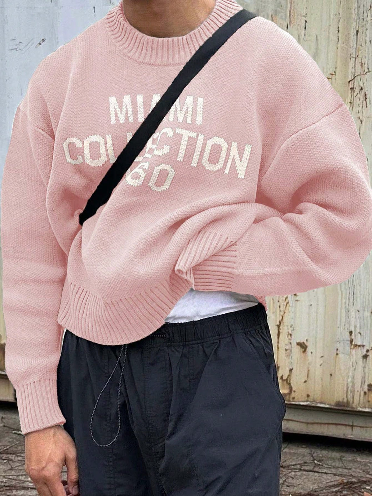 Sweter męski dzianinowy oversize z okrągłym dekoltem – widok produktu 2 | Ionotix
