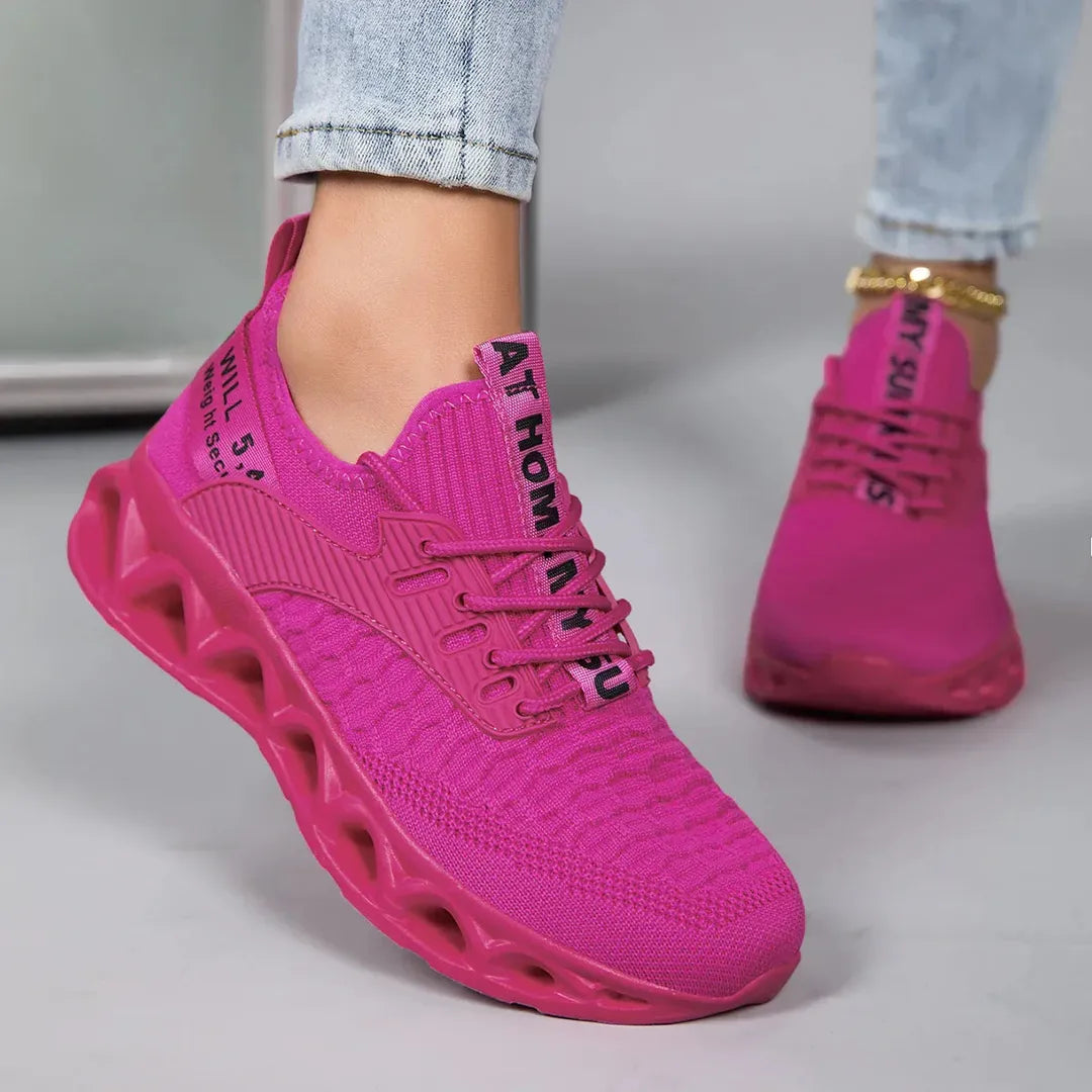 Sznurowane sneakersy z rzeźbioną podeszwą – widok produktu 1 | Ionotix