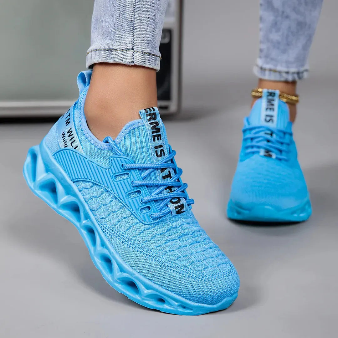 Sznurowane sneakersy z rzeźbioną podeszwą – widok produktu 6 | Ionotix