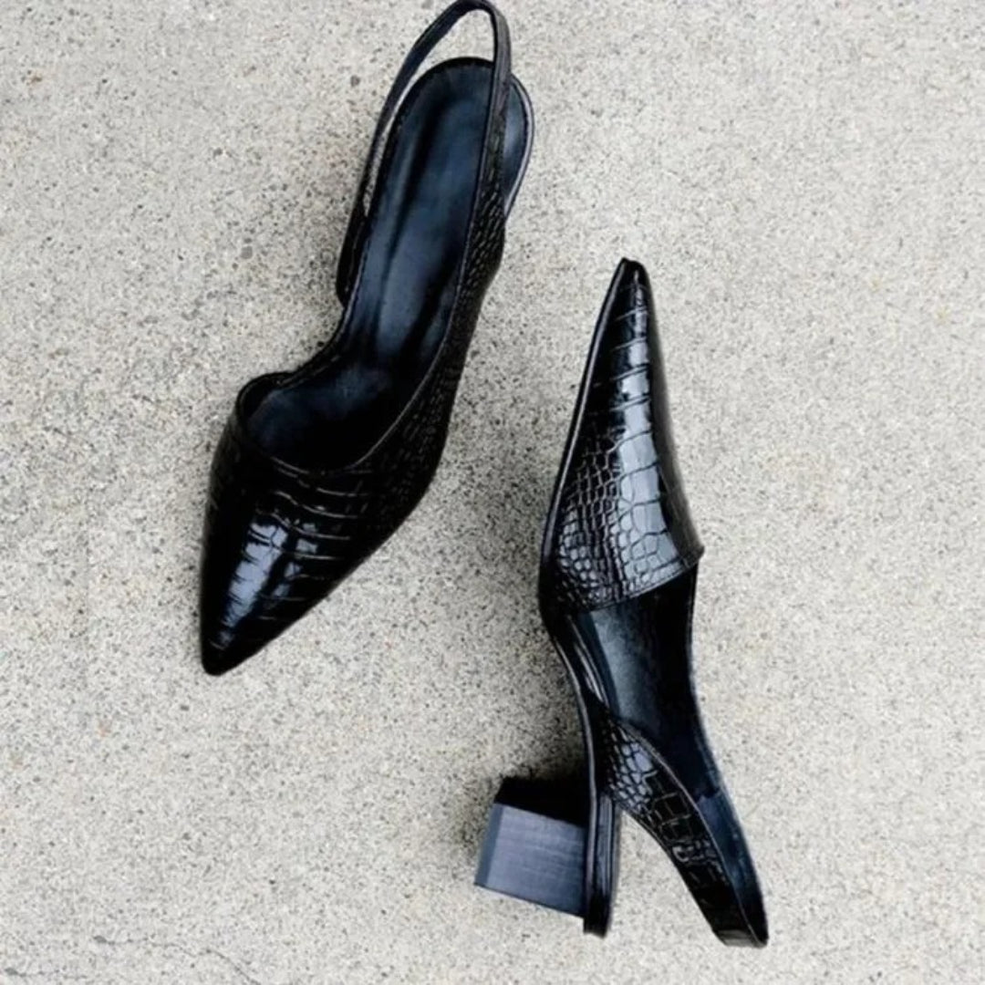 Szpilki slingback z tłoczeniem krokodylim i spiczastym noskiem – widok produktu 2 | Ionotix
