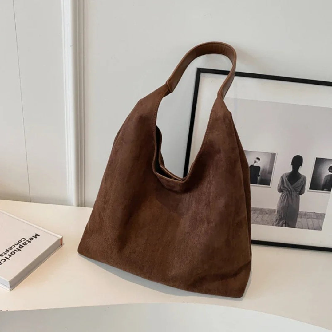 Zamszowa torba typu hobo na ramię – widok produktu 2 | Ionotix