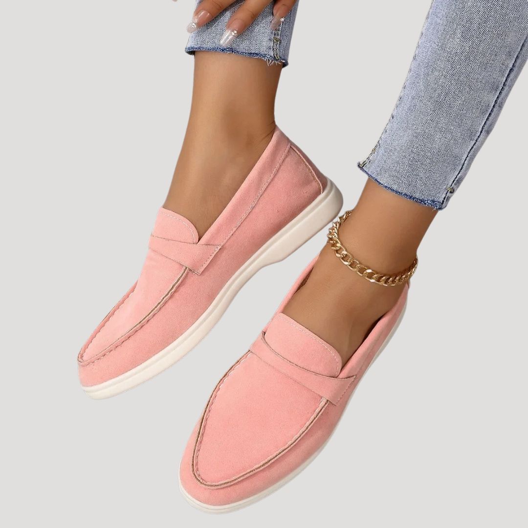 Zamszowe damskie mokasyny – casualowy design – widok produktu 3 | Ionotix