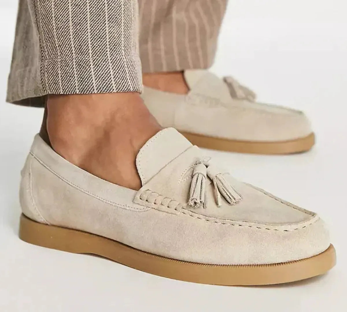 Zamszowe męskie mokasyny – stylowy design – widok produktu 1 | Ionotix